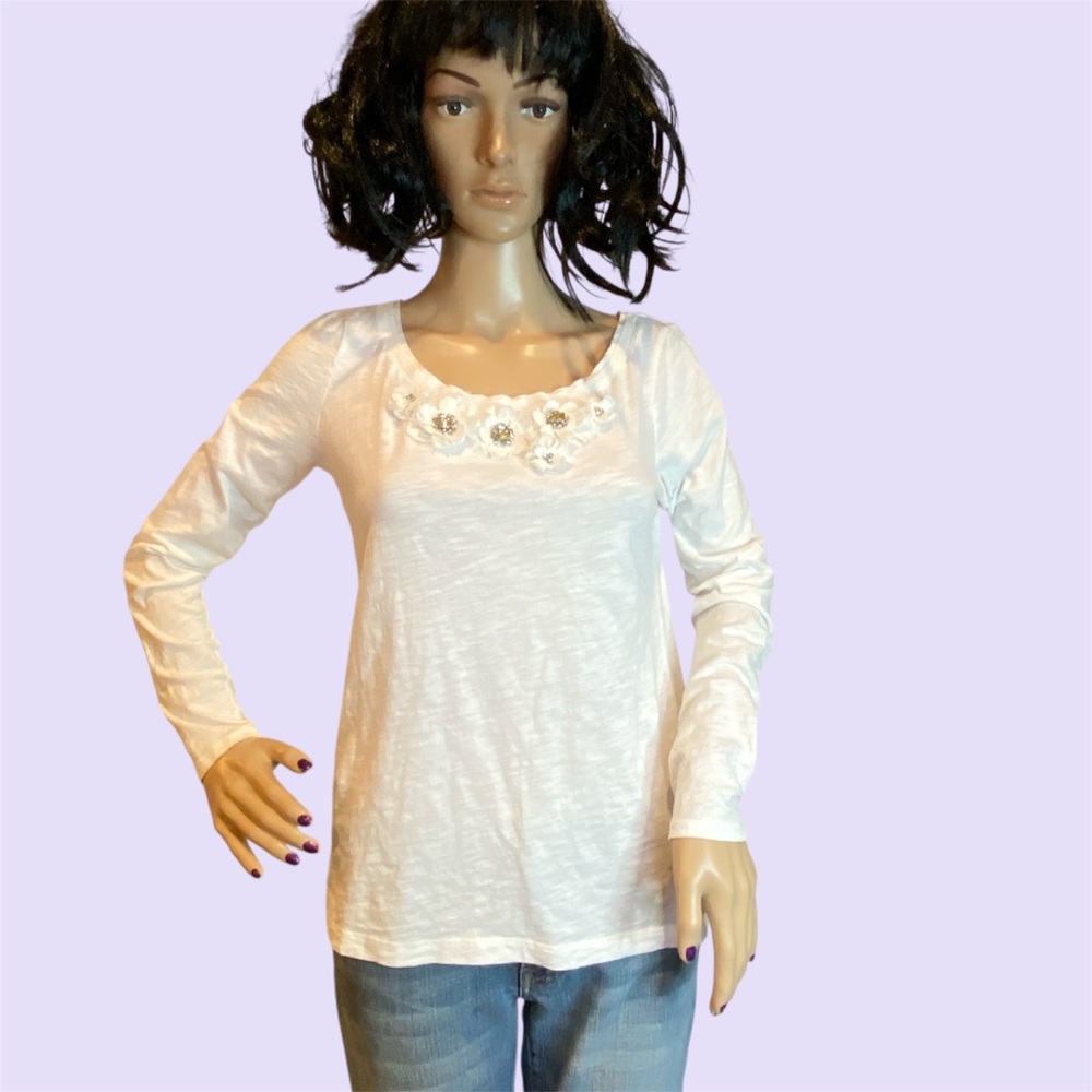 Ann Taylor LOFT Burnout Tee Shirt Top with Rosette Rhinestones White Size Small